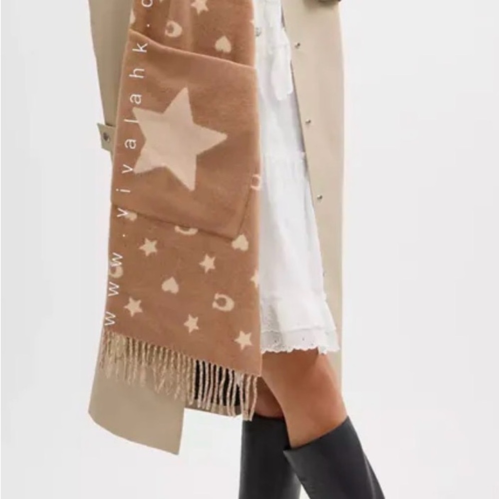 Coach Beige Star & Heart Pattern Fringe Muffler - Women Accessories